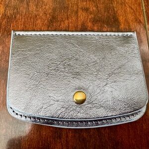 Cuyana Slim Silver Leather Card Holder